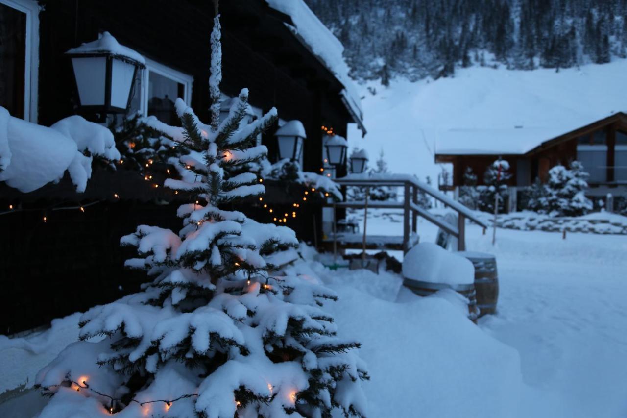 Gasthof Auerhahn Lech am Arlberg Exterior photo