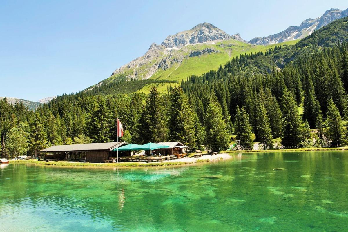 Gasthof Auerhahn Lech am Arlberg Exterior photo